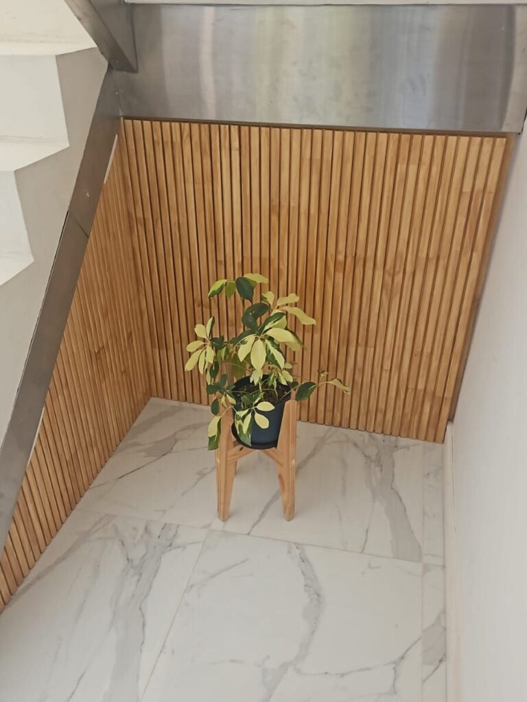 bajo escalera despues